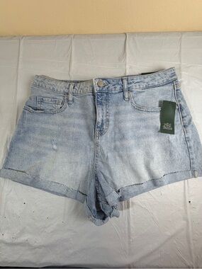 wild fable Light Wash Rolled-Hem Denim Shorts